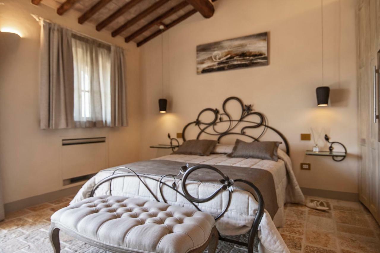 Capanna Suites مونتالشينو المظهر الخارجي الصورة